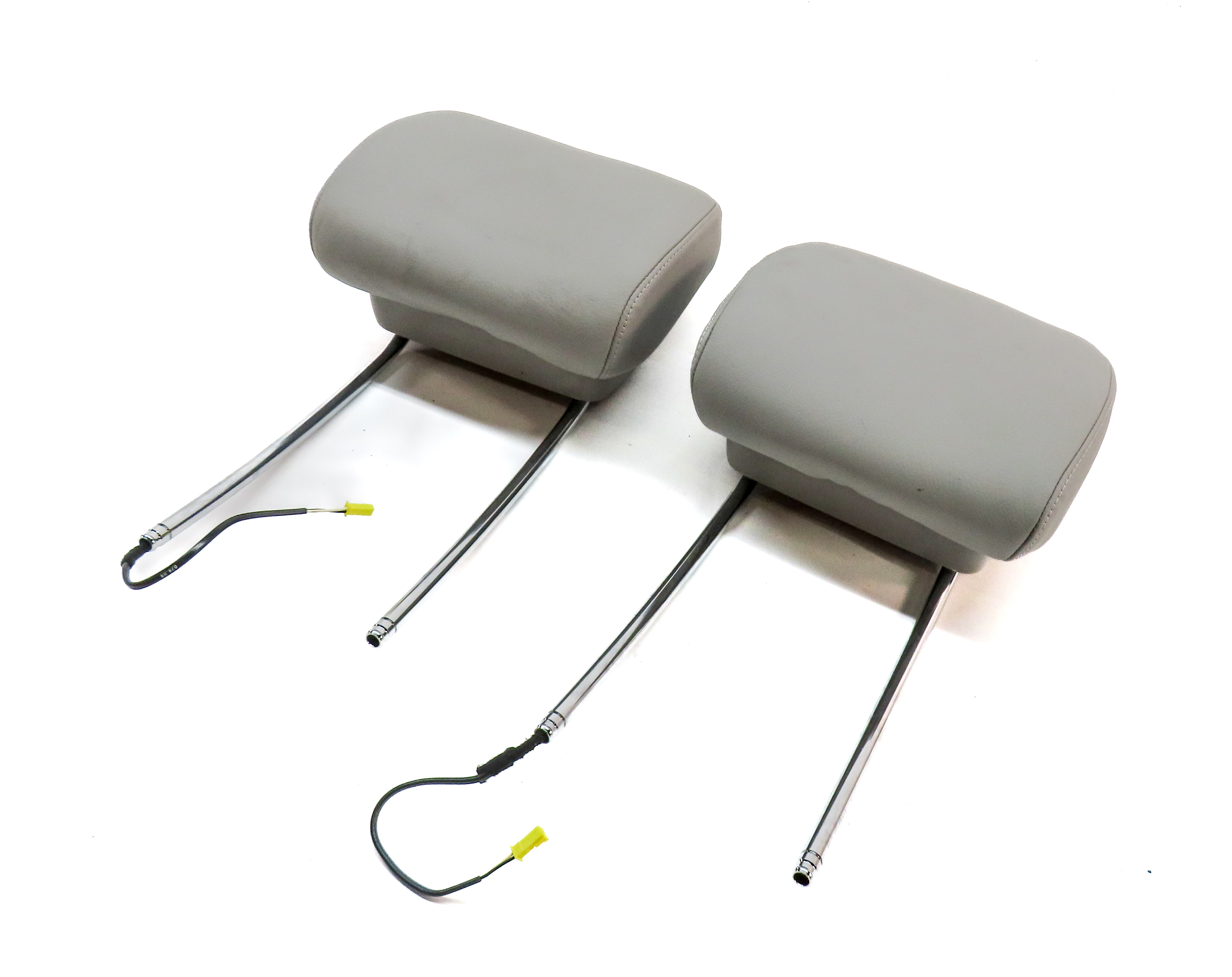 10-13 MERCEDES S CLASS W221 FRONT LEFT & RIGHT HEADREST HEAD REST SET (Gray) — exact item pictured